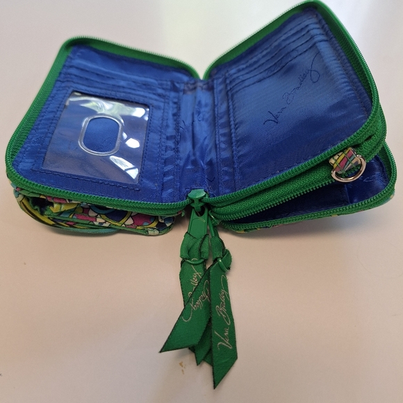 Vera Bradley wallet/crossbody plus Free Vera Bradley ID & coin purse - Picture 9 of 16